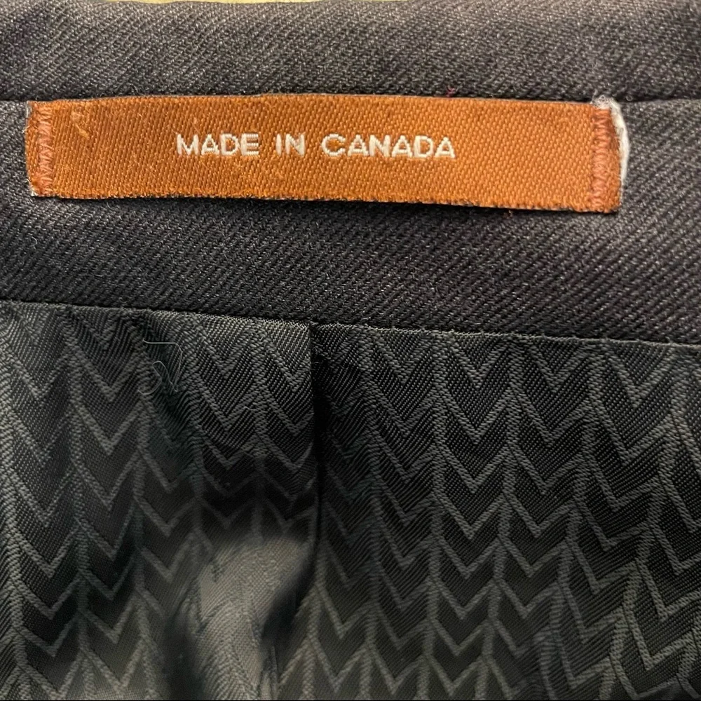 Michael Michael Kors Pure New Wool Blazer.  Size 40R